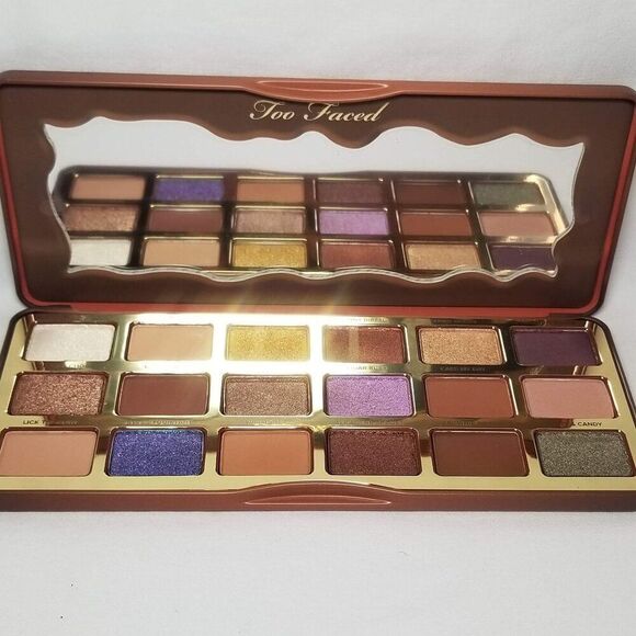 Too Faced - Better Than Chocolate Eyeshadow Palette - Picture 2 of 12